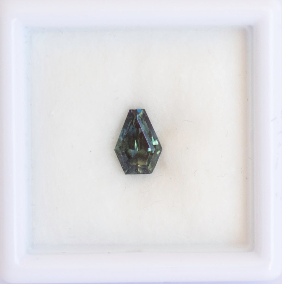 0.89ct Peacock Sapphire