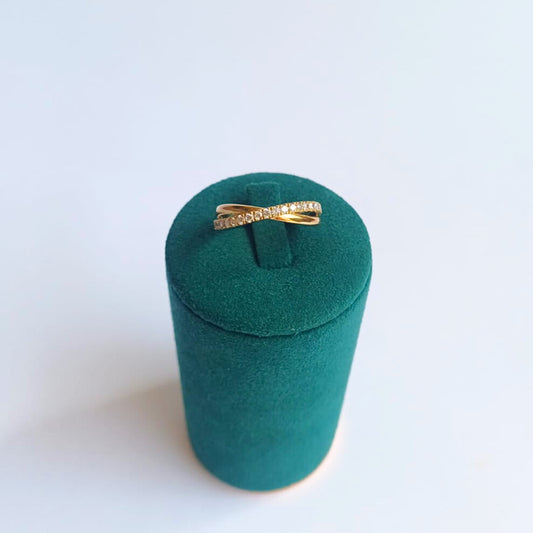 Yellow Gold & Diamond Twist Ring