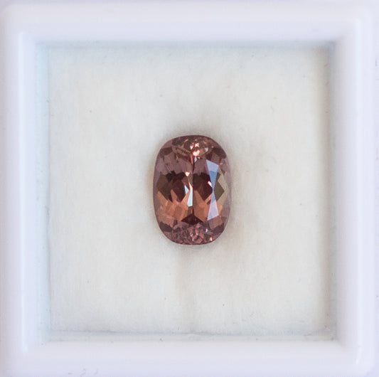 2.13ct Colour-Change Garnet