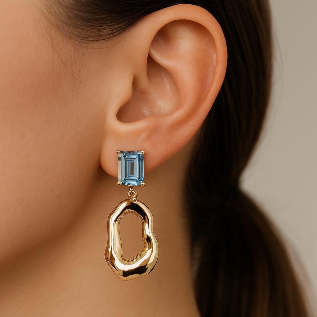 9kt Gold and Aquamarine earrings