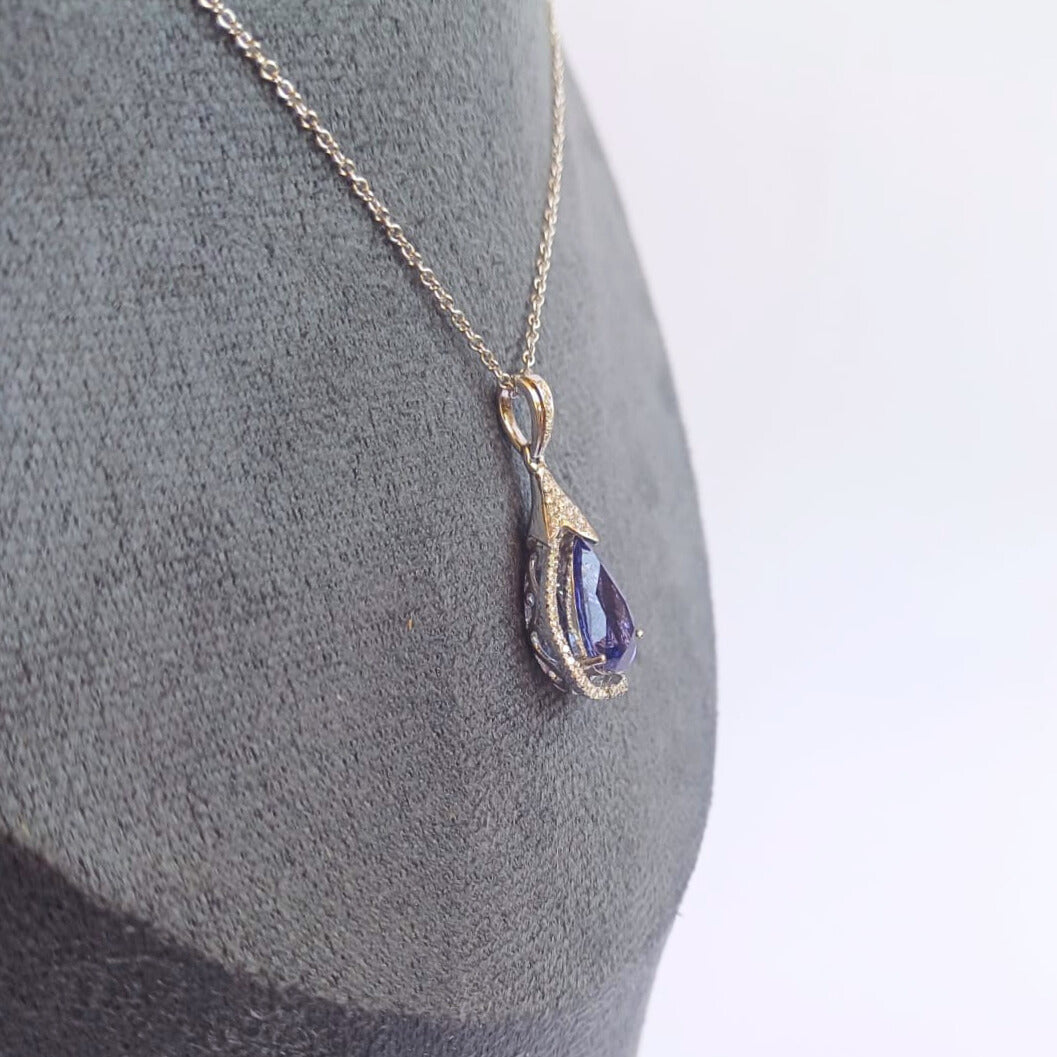 White Gold Tanzanite & Diamond Pendant